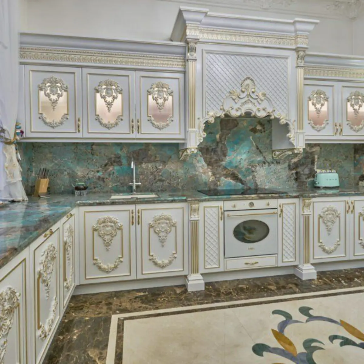 کابینت کلاسیک ویترینی با کف سرامیکی