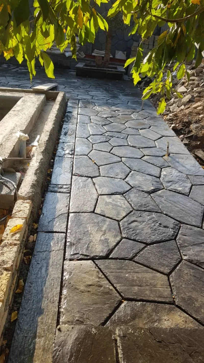 سنگفرش حیاط و جدول با سنگ مالون
