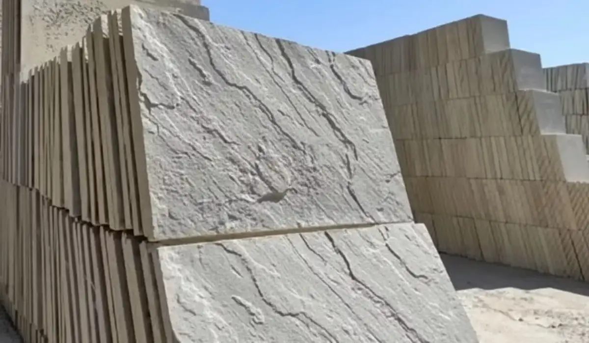 سنگ مالون تراشخورده یا مربعی/ اندازهبر سفید رنگ با ابعاد دقیق برای ساختمانهای لوکس