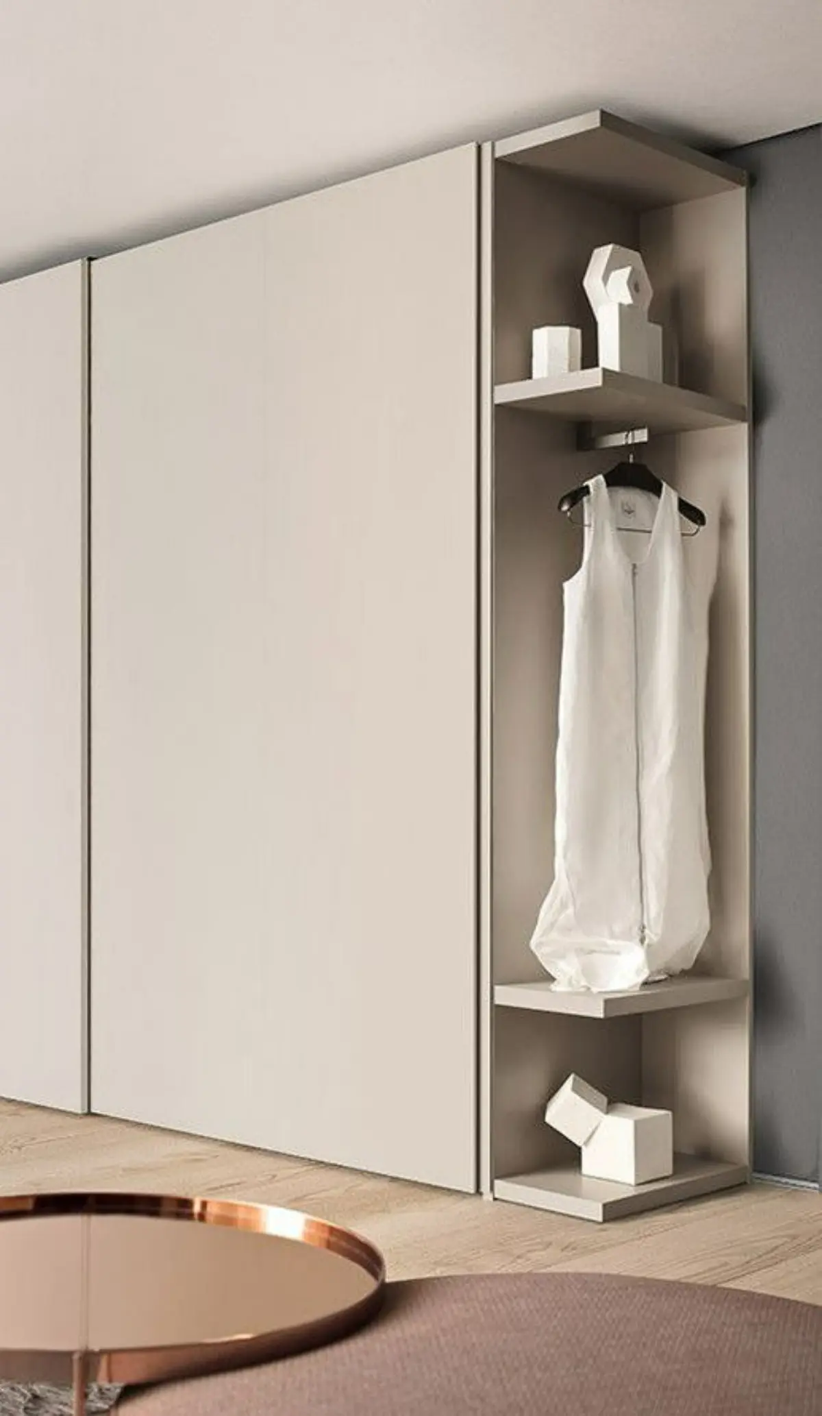 کمد دیواری بزرگ مدرن سفید با شلف